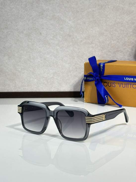 Picture of Louis Vuitton Sunglasses _SKUfw75840970fw